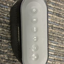 bose portable Bluetooth mini speaker