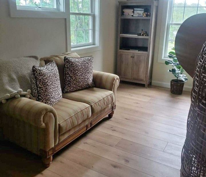 Pre Owned Couch for Sale in Greenville, SC OfferUp