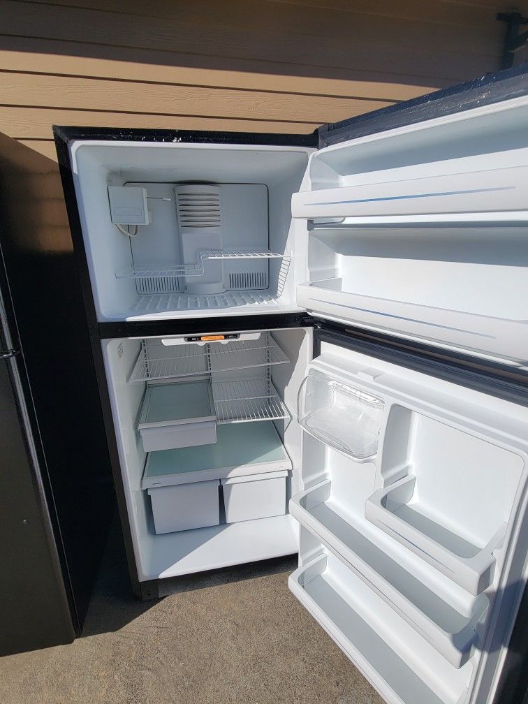 GE Refrigerators (2) for Sale in Houston, TX OfferUp