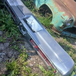 1969 BUICK RIVIERA REA BUMPER!! 250$