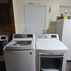 LG WASHER AND DRYER SET BOTH ELECTRIC XL CAPACITY 5.3 CU GOOD CONDITION HEAVY DUTY DELIVERY AVAILABLE FOR EXTRA FEE WE DO REPAIRS 