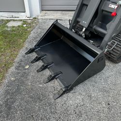 New CID 42” dingo tooth bucket
