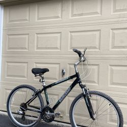 Medium SPECIALIZED Expedition Aluminum Comfort Commuter Utility Bike Bicycle