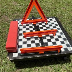 Emergency Triangles Reflectors