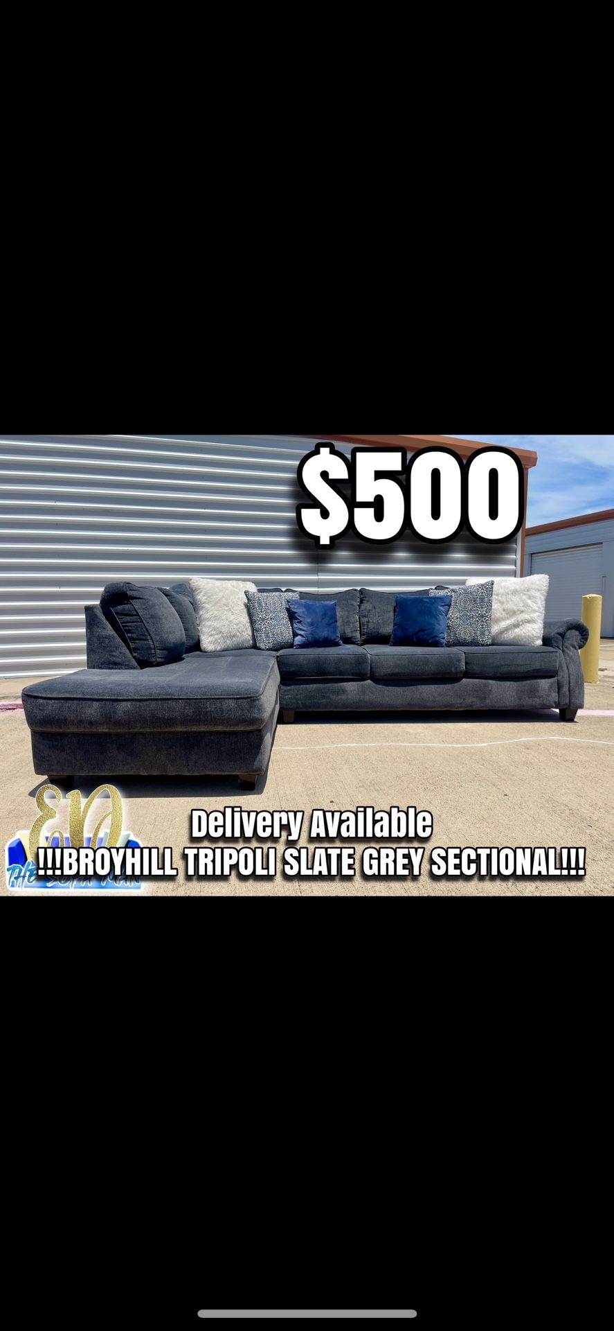 !!!BROYHILL TRIPOLI SLATE GREY SECTIONAL!!!
