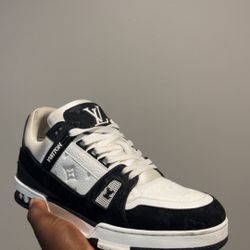 Louis Vuitton Lt Trainers 