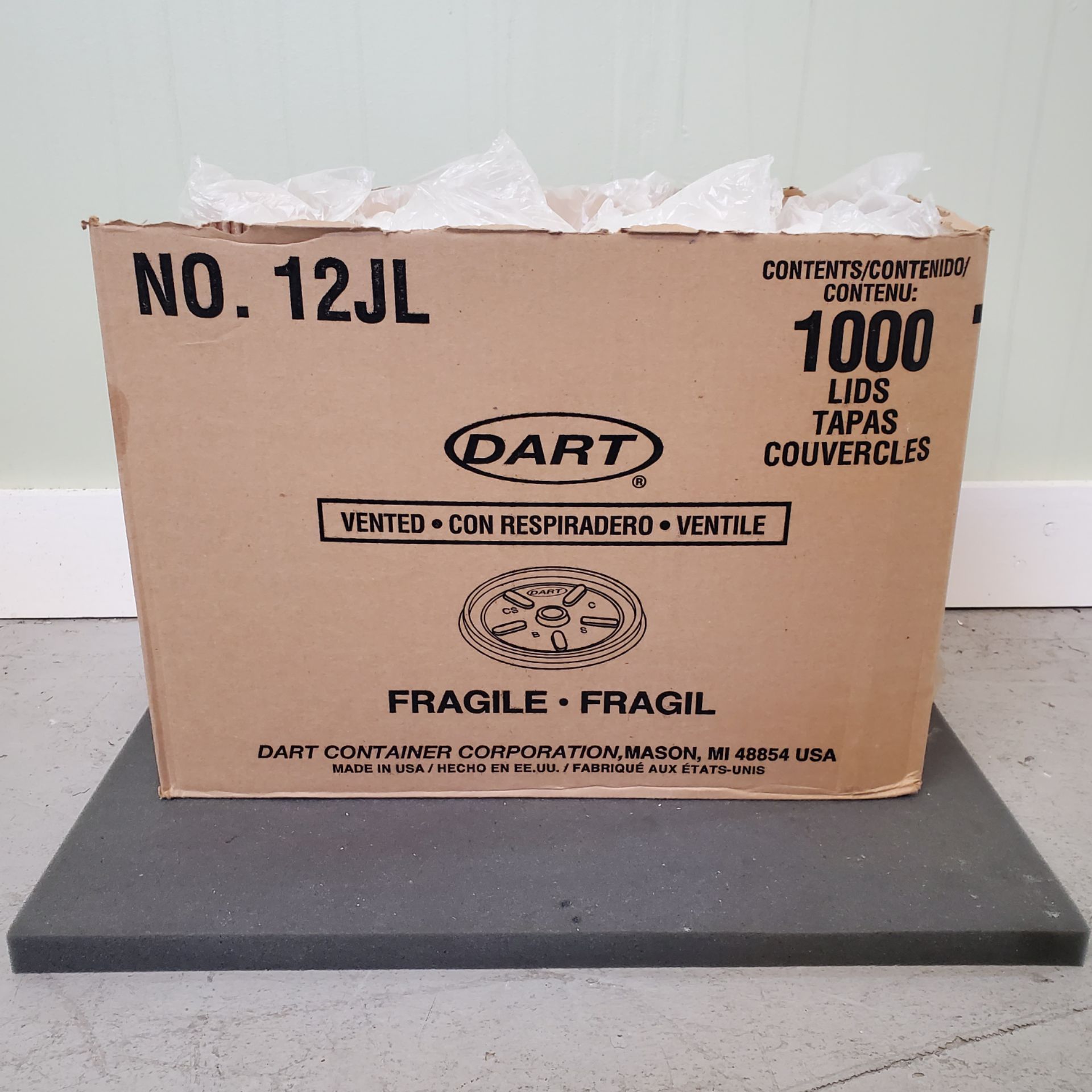 Dart 12JL Hot Cup Lids Flat No Hole 12 oz 879 Count