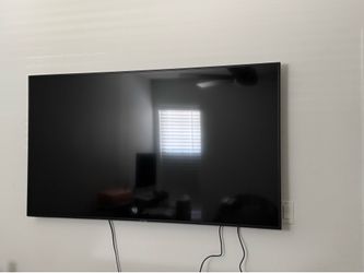 65 inch Samsung TV
