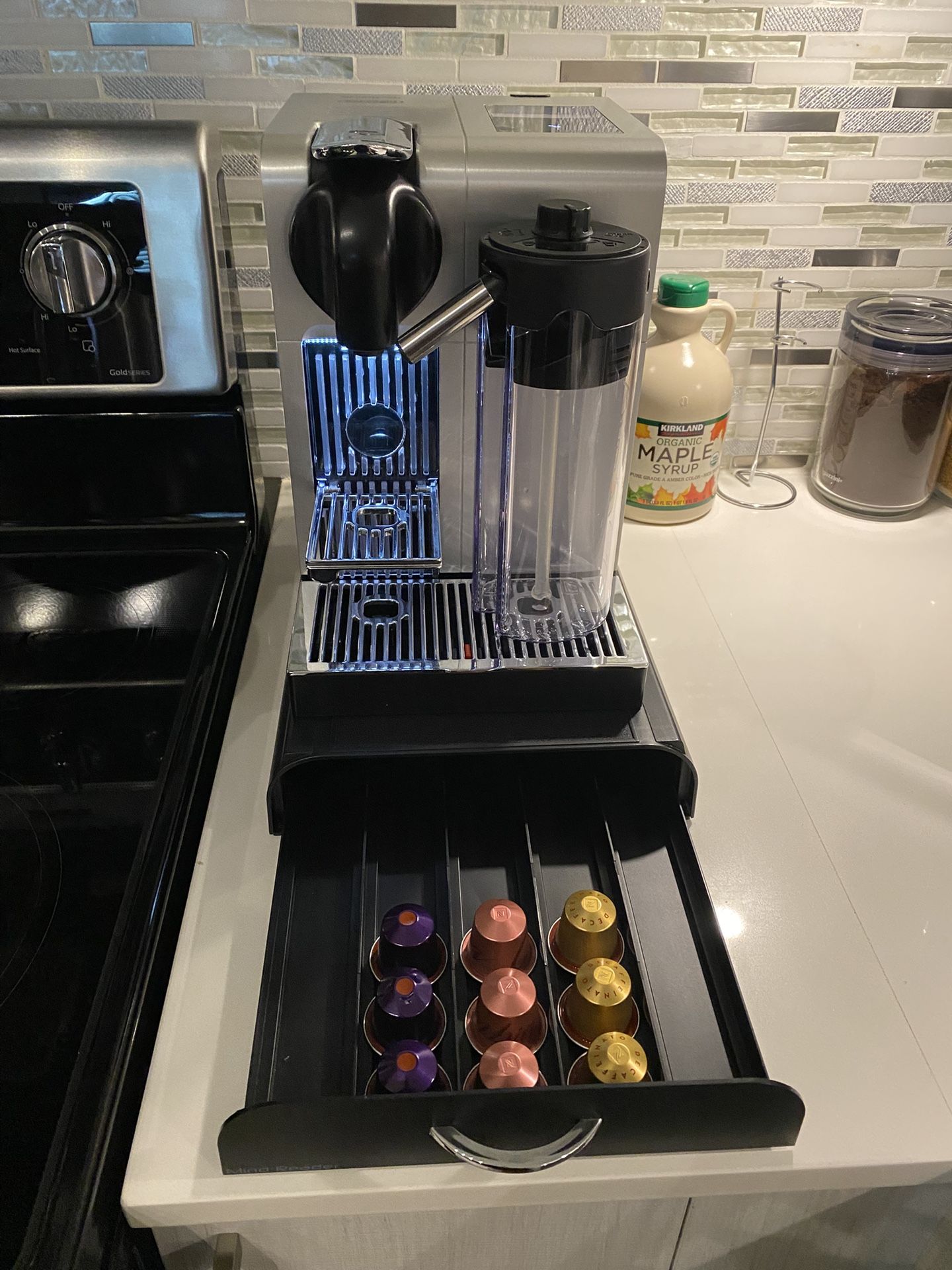 Nespresso De Longhi Latissima Pro