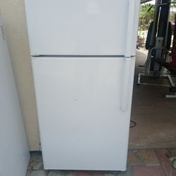 Refrigerator General Electric