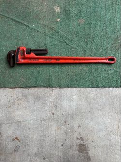 Rigid 36" pipe wrench