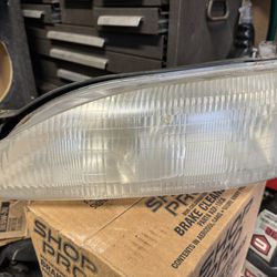 1995 Toyota Camry Front Driver Side Headlight 