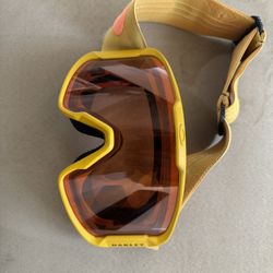 Oakley Snowboarding Googles
