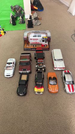 Diecast Collectible Cars Bundle – Marvel Deadpool + Classic Models (High Quality)