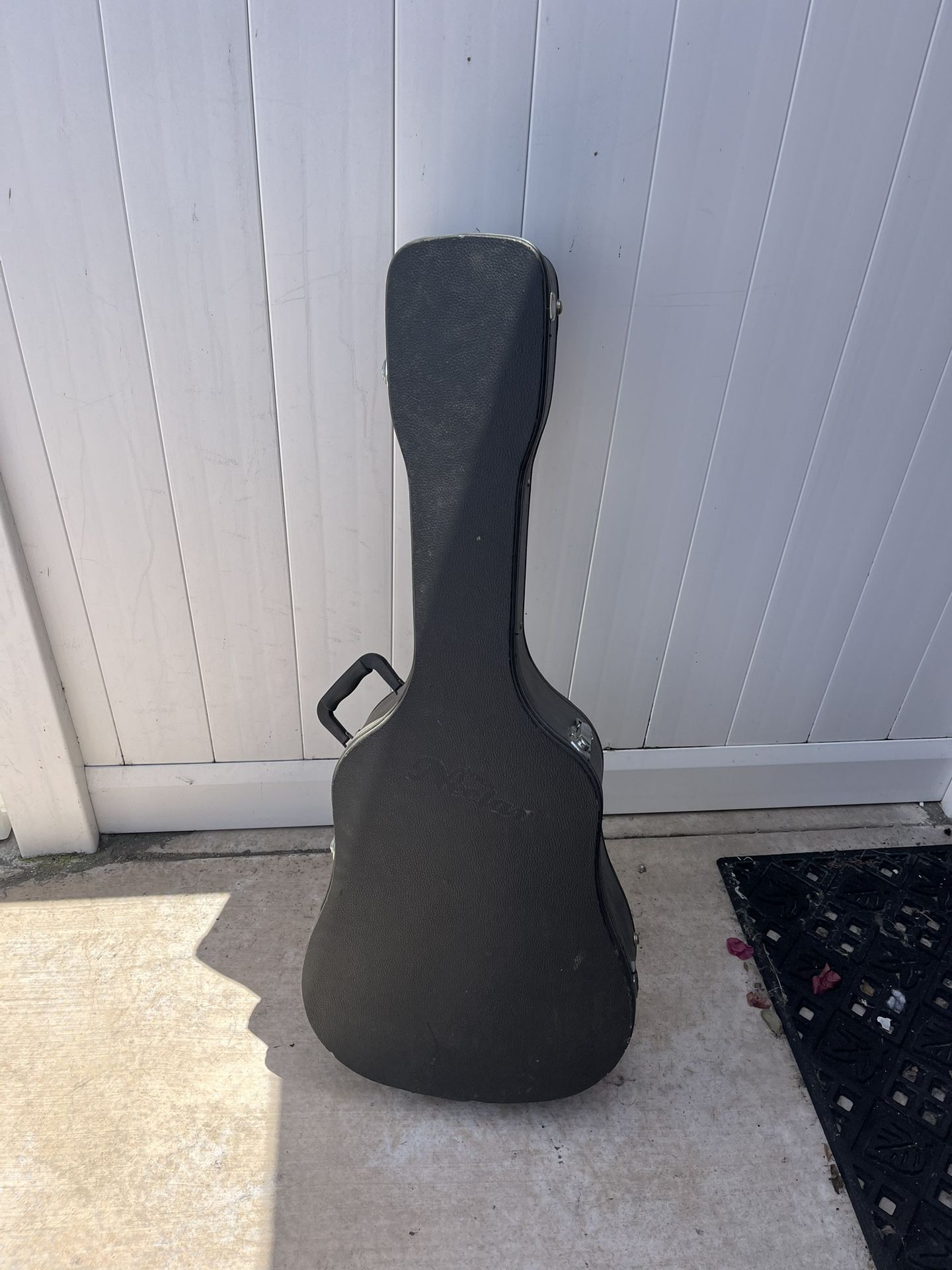 Fender Hard Guitar Case