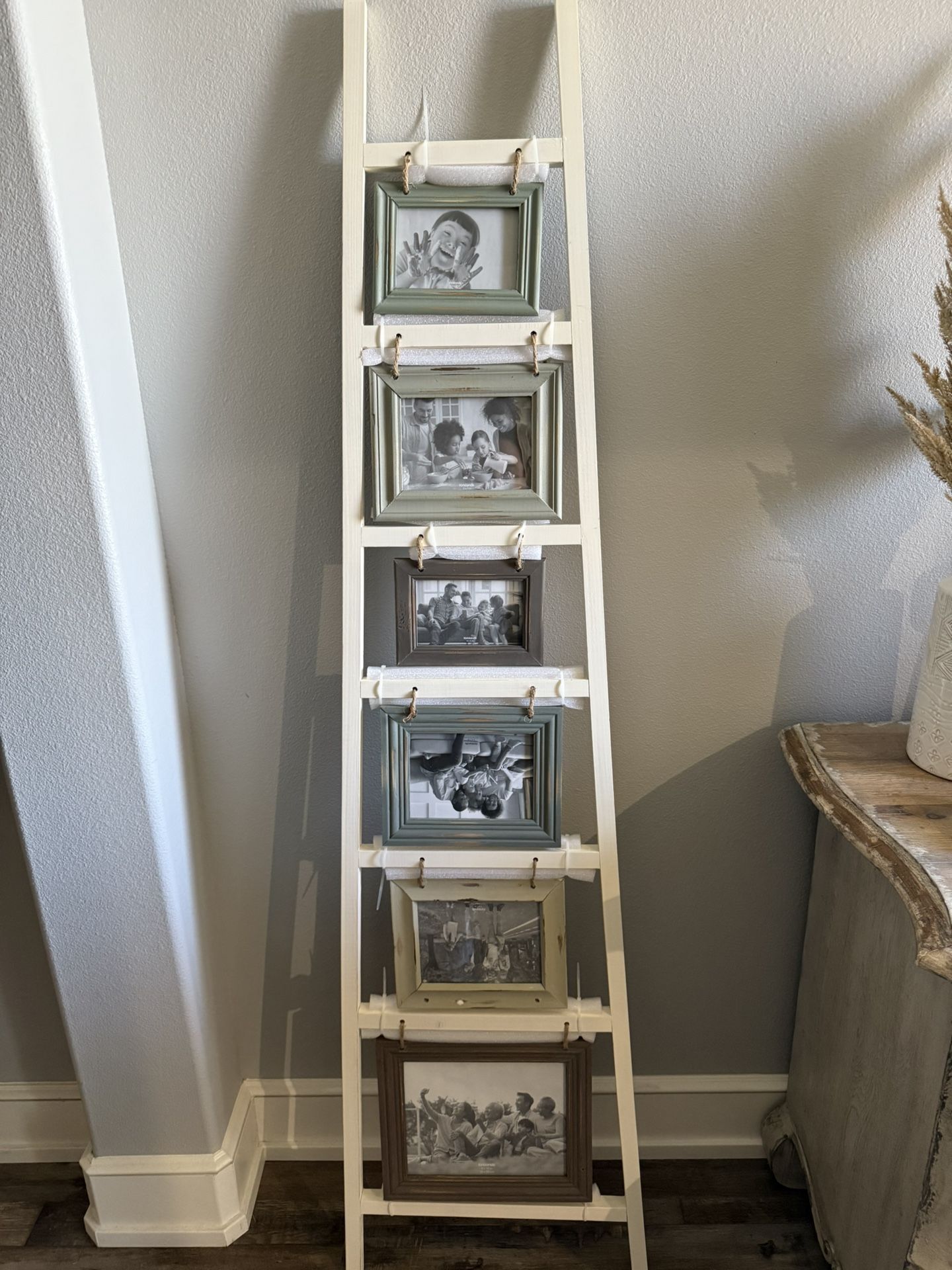 Kirkland’s Photo Ladder