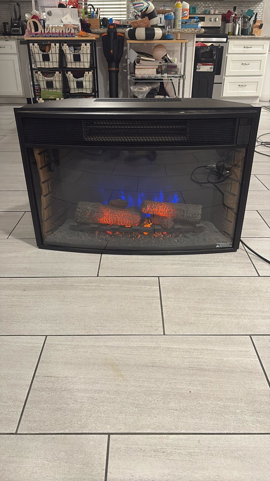 Electric Fireplace (heater and fan) Cozy!!