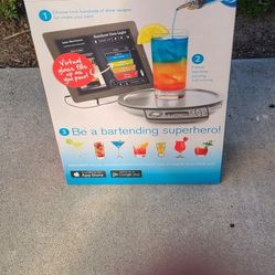 Brookstone Cocktail Maker