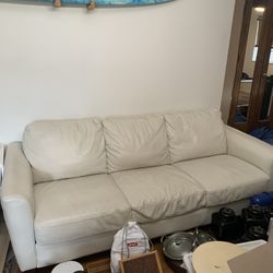 Cream Leather Couch With Queen Pull Out Bed