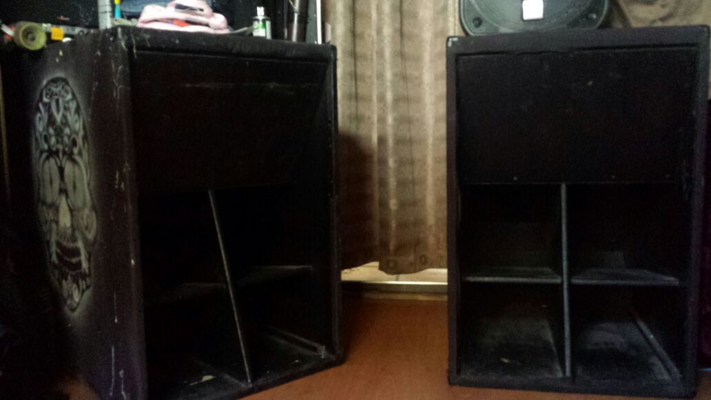 Cerwin Vega Lp-36 18 inch woofers