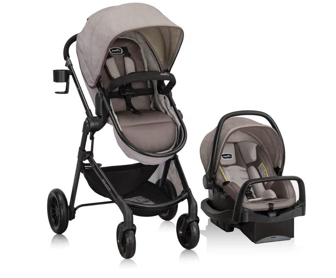 Stroller And Car Seat Evenflo New In The Box Carreola Y Silla De Carro Nueva En Su Caja