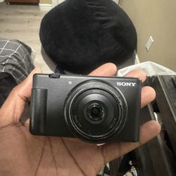Sony ZV1F