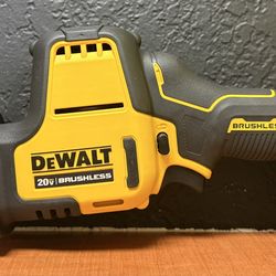 DEWALT Atomic Compact Series 20V Brushless Li-Ion Reciprocating Saw DCS369B