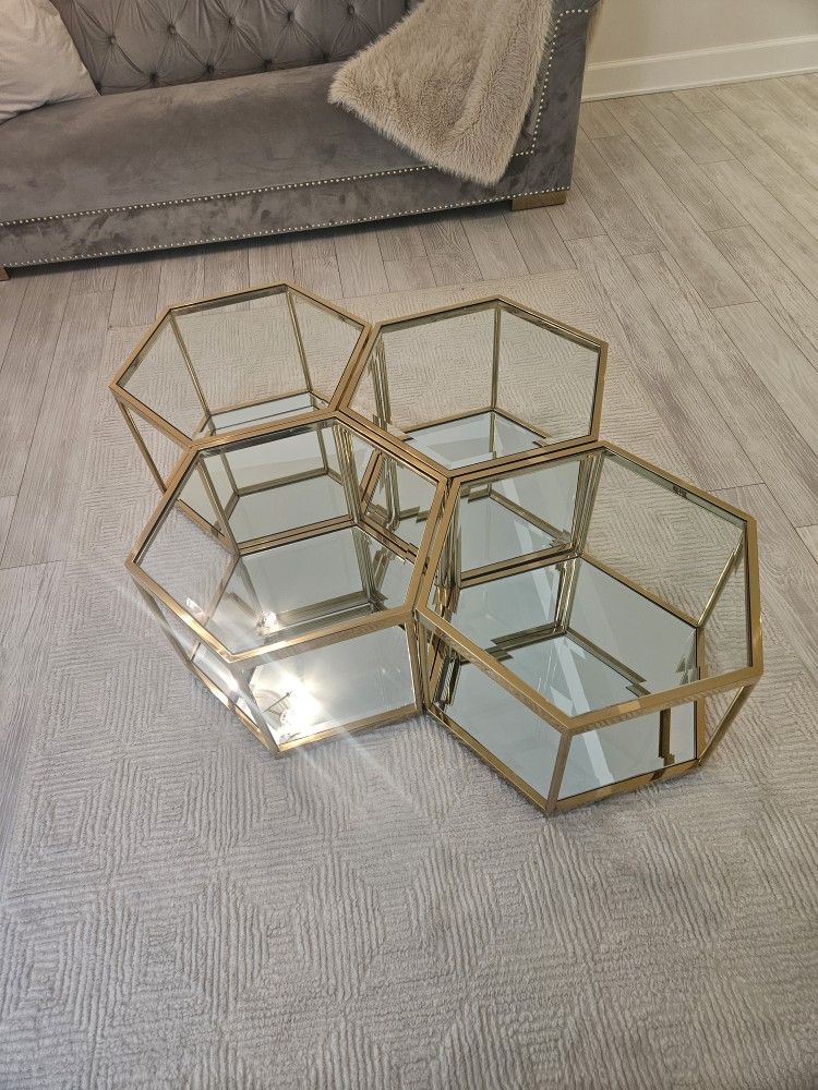 Coffee Table 4 Pices