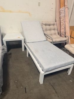 MOVING SALE!! Now Only $95!! Modern White Aluminum Chaise Lounge Outdoor Patio Chair with Cushions Light Grey with table ( while supply last)