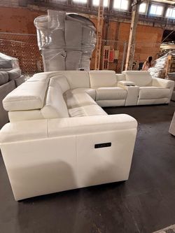 ✨ Turner Leather Power Reclining Sectional – $2,199 ✨