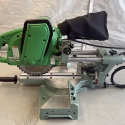   Hitachi C10FS 12-AMP 10-inch Sliding Compound Miter Saw   