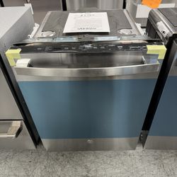 Top Control Dishwasher With 3rd Rack 45dBA