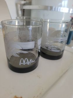 3 Vintage McDonald's Hawaii glasses