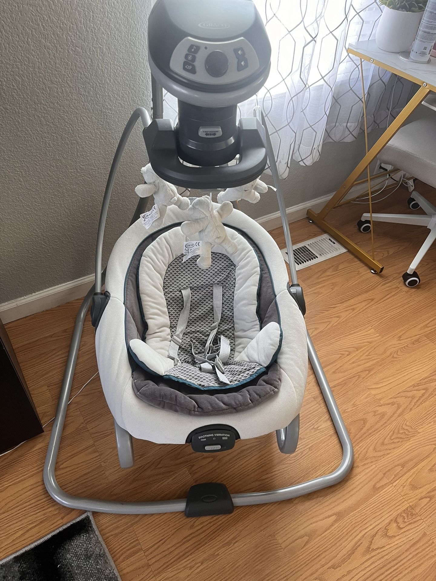 Graco Baby Swing 