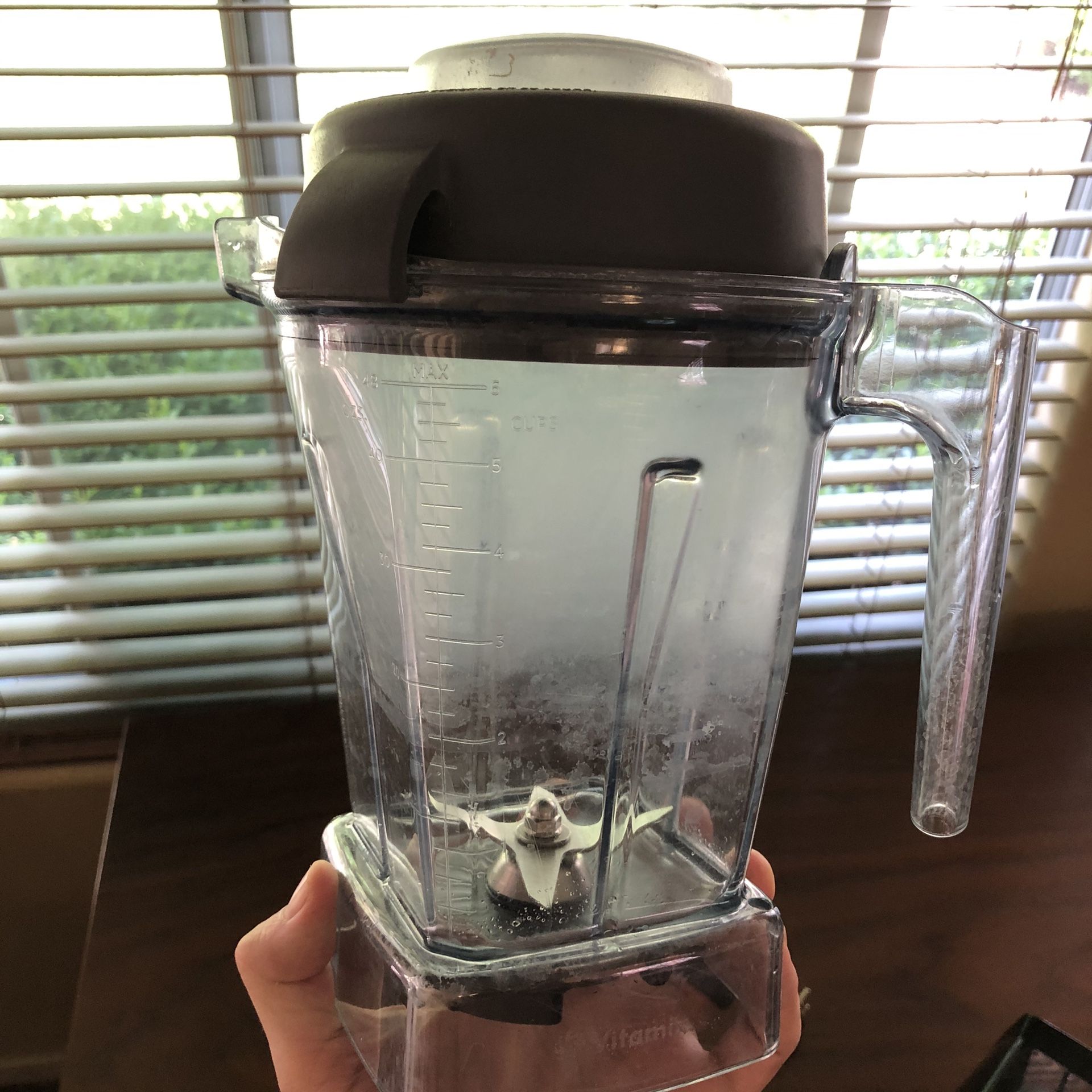 Vitamix VM0197 Blender for Sale in Visalia, CA OfferUp