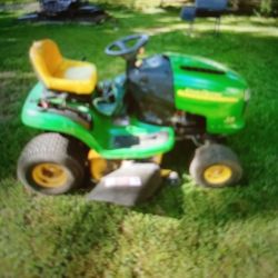 Greenland is a john deere and the other ones the yard master