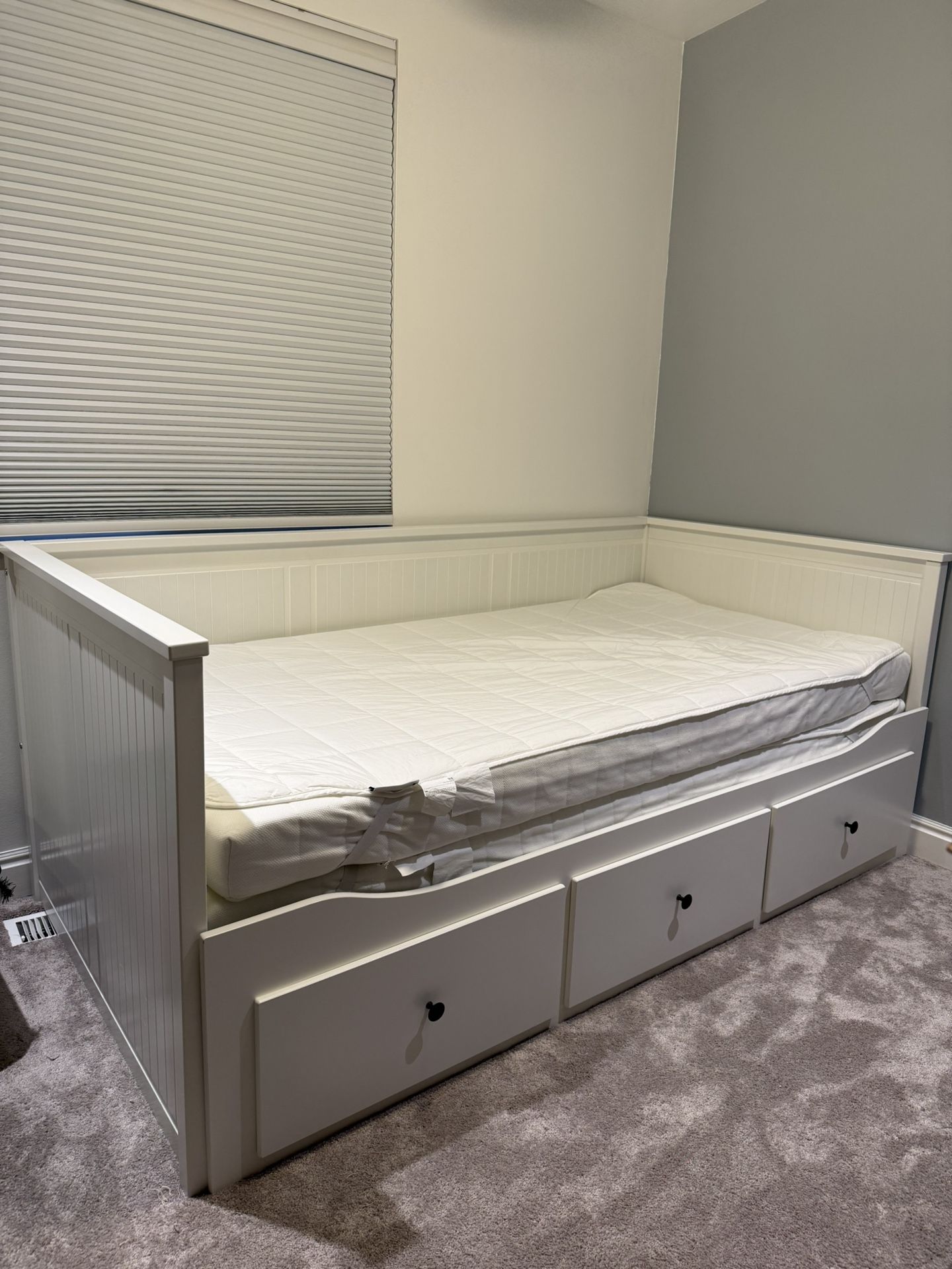 Ikea Hemnes Daybed