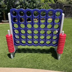 Giant connect 4 Game
