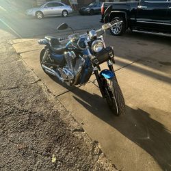 1998 Suzuki Intruder VS1400 – Classic Cruiser 🏍️