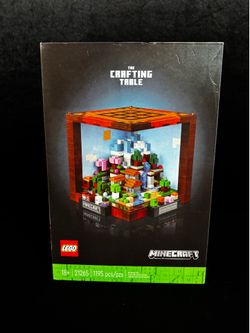 LEGO Minecraft The Crafting Table Collectible Video Game Building Set 21265