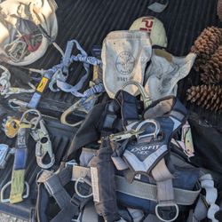 Lineman/Tower Climbing Equipment 