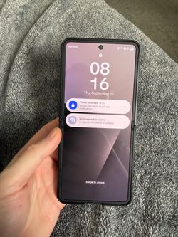 Samsung Z Flip 7 256g