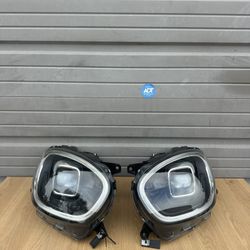 MINI COUNTRYMAN F60 BLACK INSIDE LCI OEM LEFT AND RIGHT LED HEADLIGHT HOUSING NO MODULES 2021/2022/2023/2024