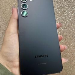 Samsung S23 PLUS 256GB UNLOCKED❕