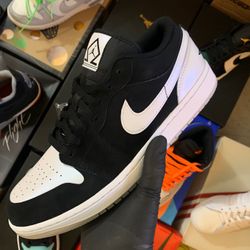 Jordan Low 1 SE Diamond 