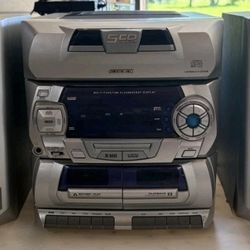 Audiovox cd disc player radio boombox stereo with speakers,

Works great!  