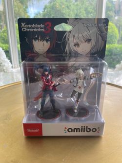 Noah and Mío amiibo