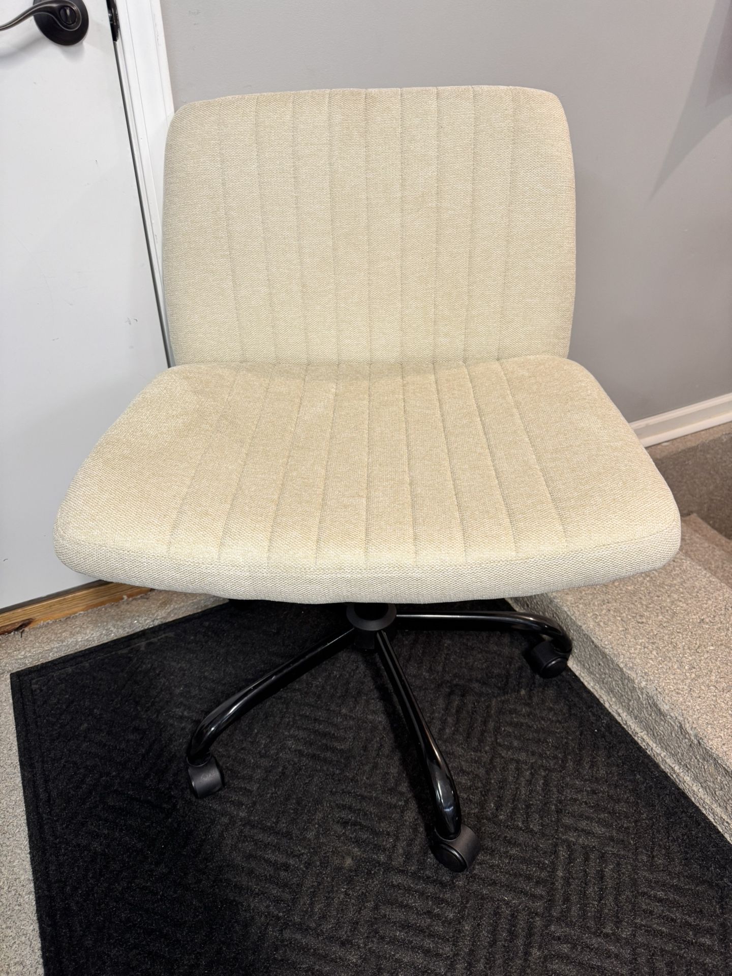 Brand New Beige Fabric Wide Seat Criss Cross Height Adjustable Rolling Office/Vanity Chair
