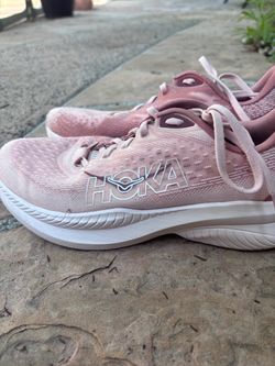 Hoka Women’s Mach 6 Rose Blush