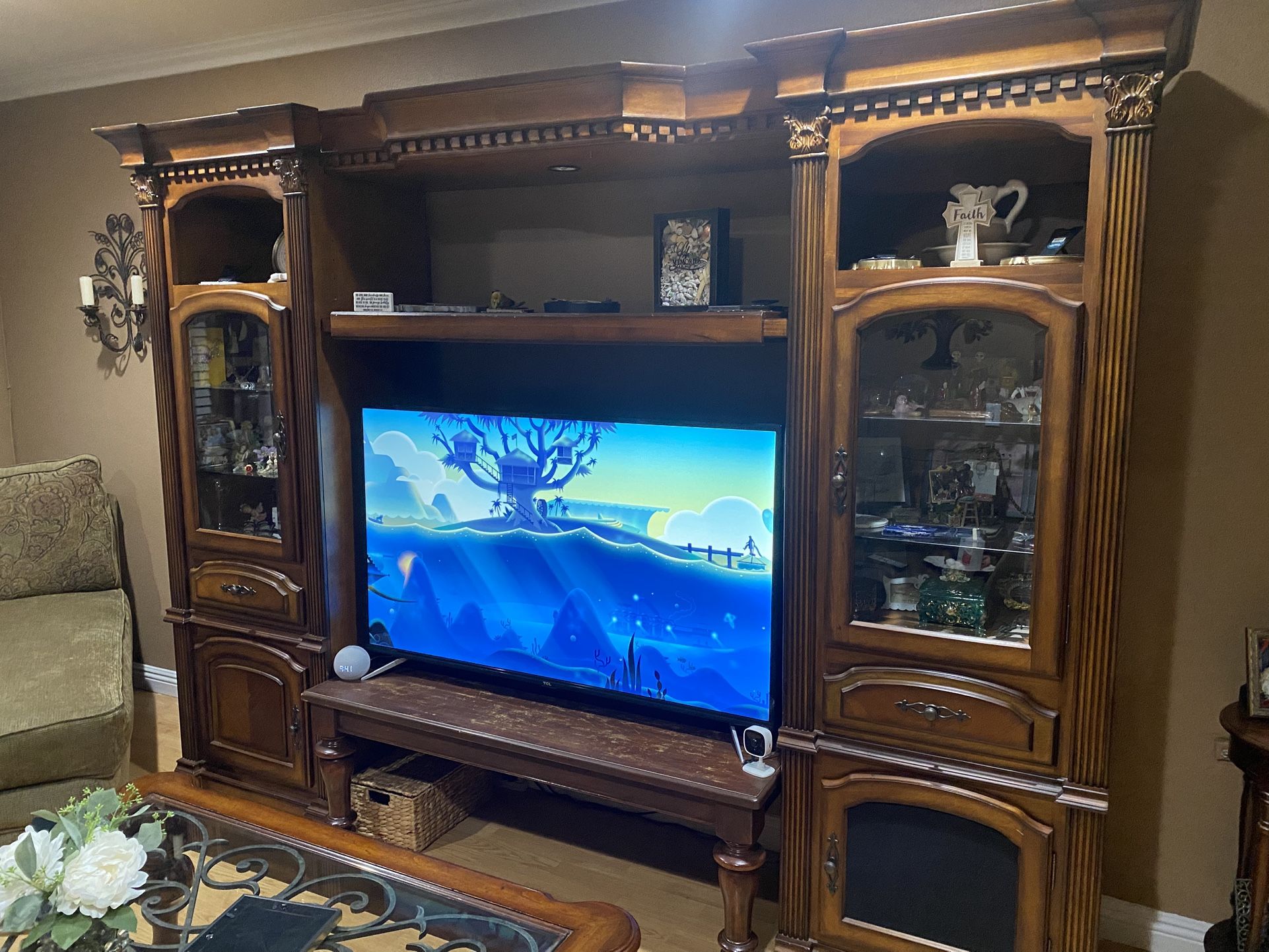 Entertainment Center ***FREE***